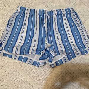 Vineyard vines girls shorts